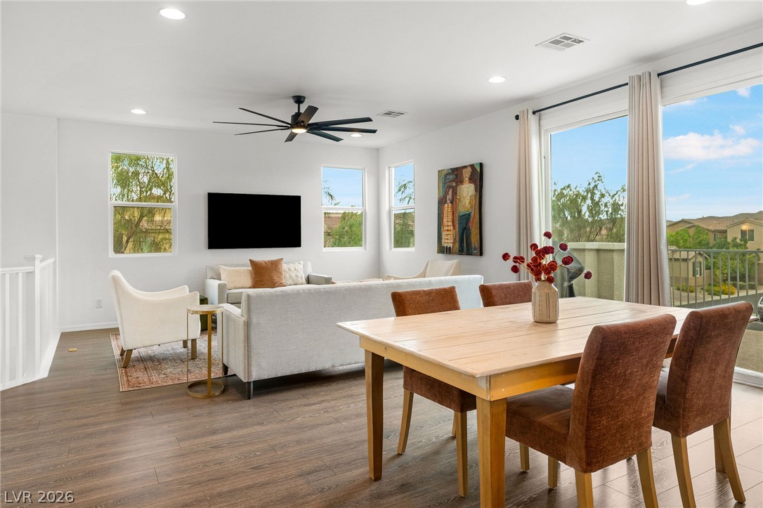 Photo 4 of 7775 Santos Bay Court