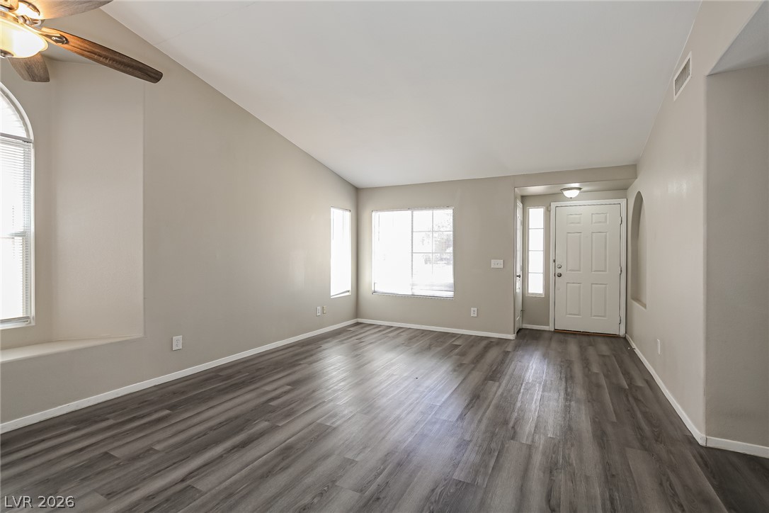 Photo 4 of 3348 Steppe Street