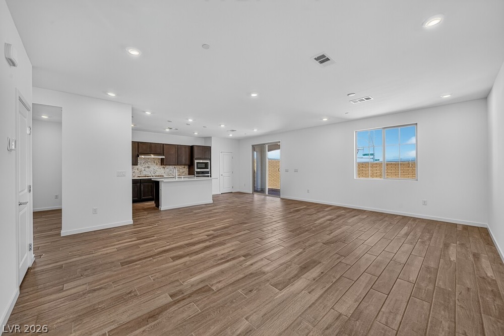 Photo 3 of 123 Tardando Avenue