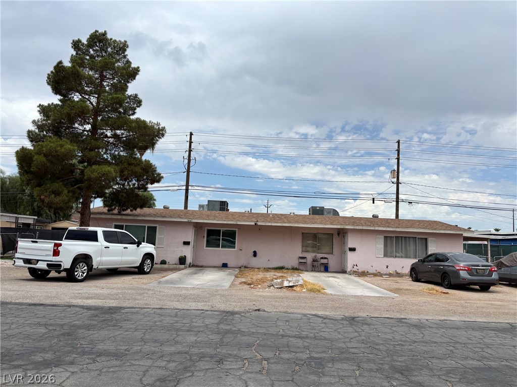 869 Ute Lane, Las Vegas 89110