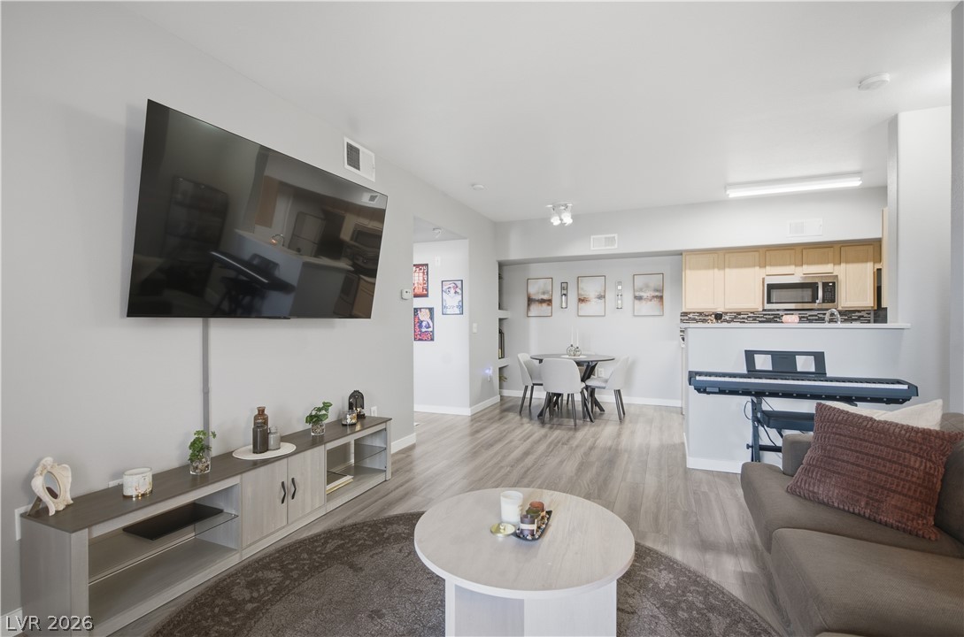 Photo 9 of 63, 2615 W Gary Avenue #2067