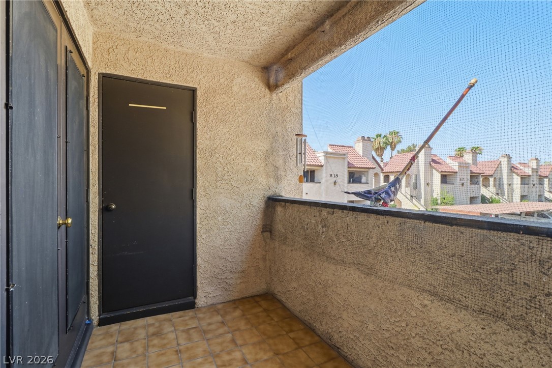 Photo 13 of 14, 1751 E Reno Avenue #221