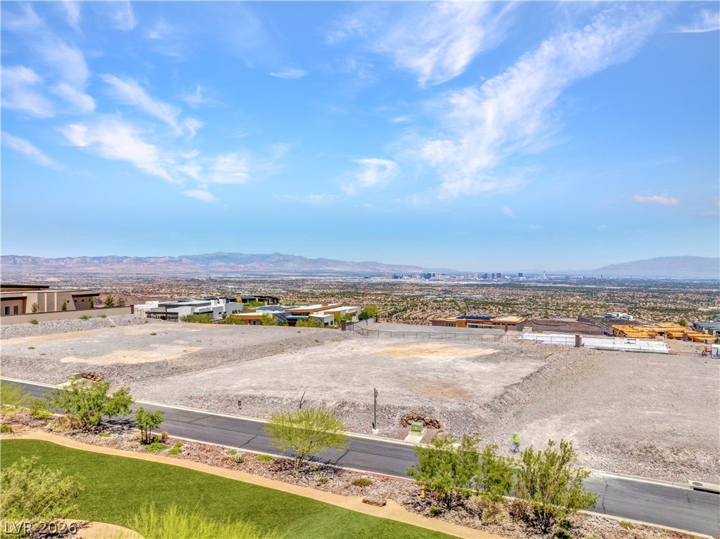 5 Stonecutter Court, Henderson 89012