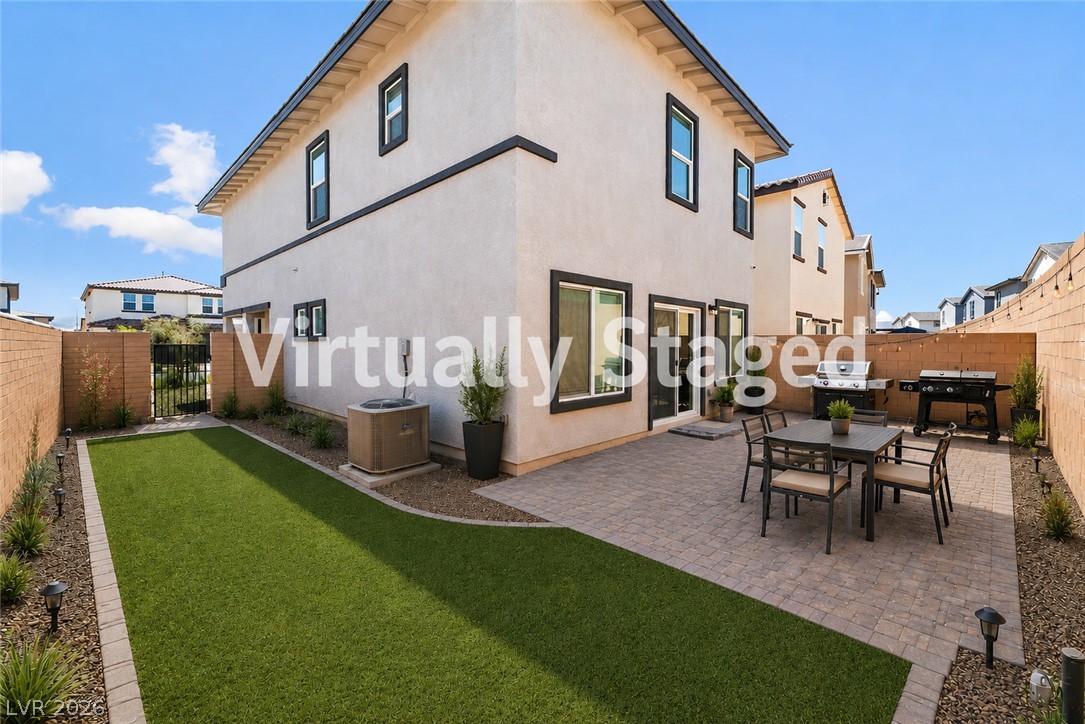Photo 2 of 1087 Gentle Swan Street