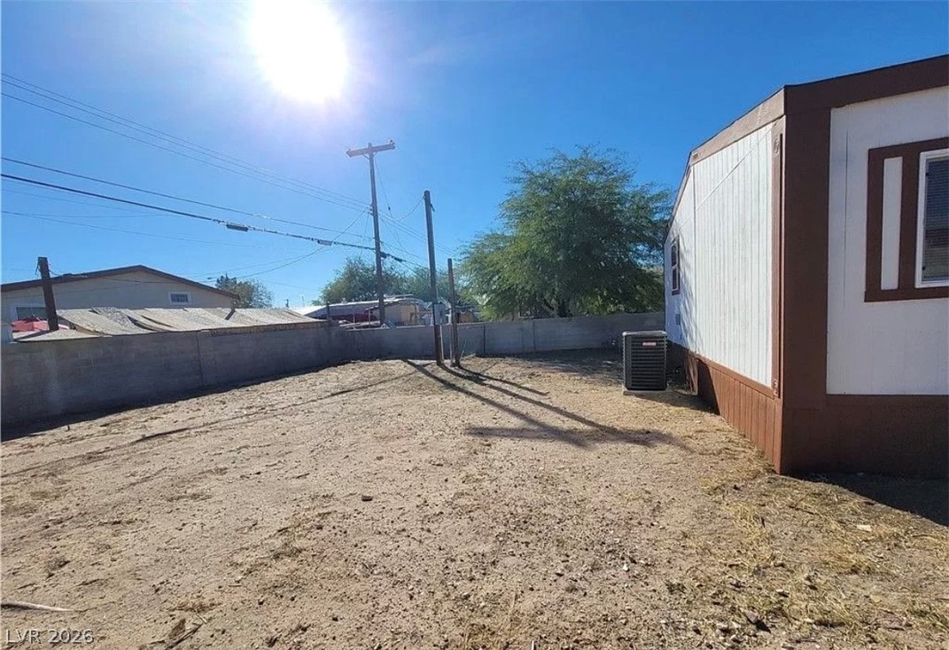 Photo 4 of 6061 Judson Avenue
