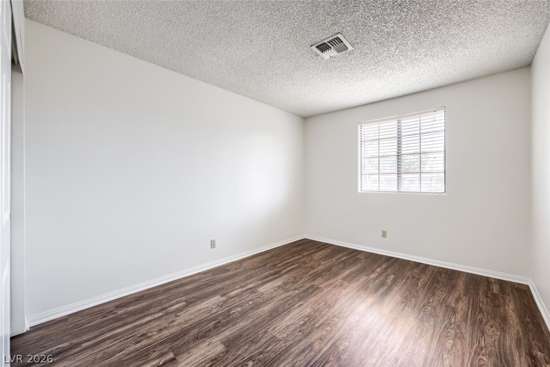 Photo 20 of 34, 9000 Feather River Court