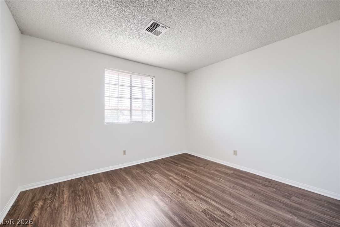 Photo 22 of 34, 9000 Feather River Court