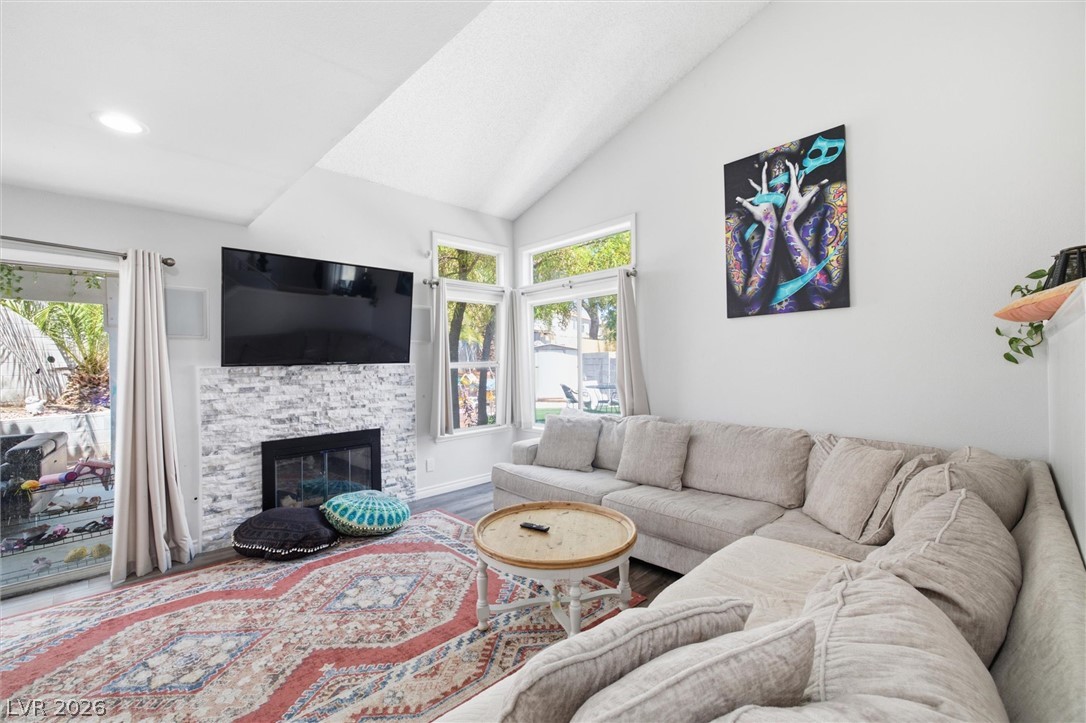 Photo 5 of 3305 Summerfield Lane