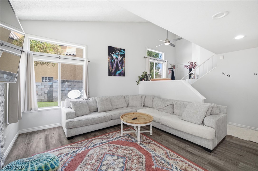 Photo 6 of 32, 3305 Summerfield Lane