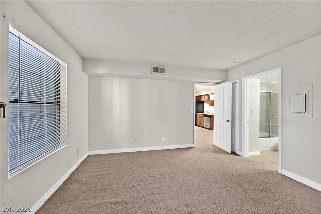Photo 10 of 21, 3135 S Mojave Road #156