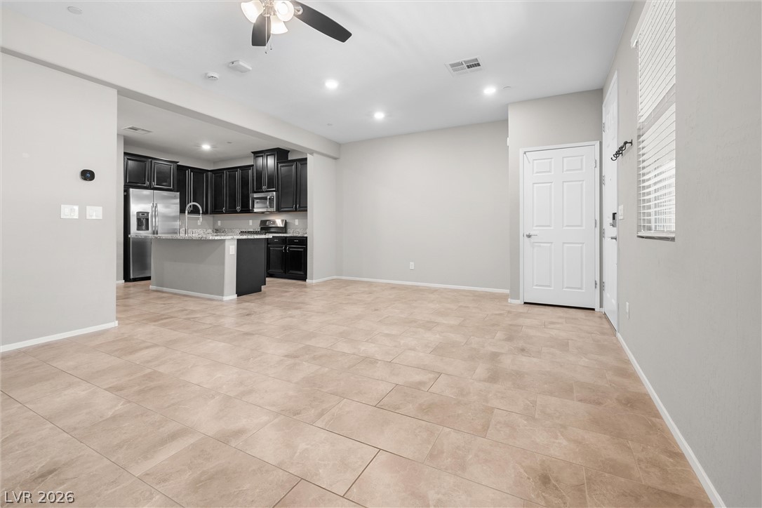 Photo 7 of 49, 72 Lomita Heights Drive
