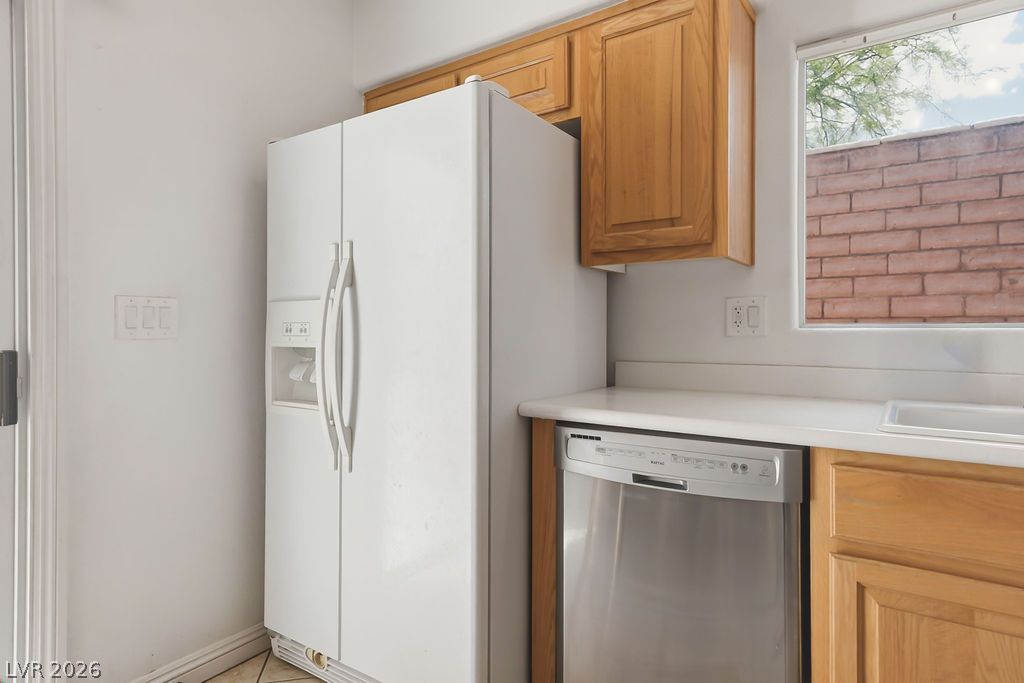 Photo 7 of 23, 8594 Dyker Heights Avenue