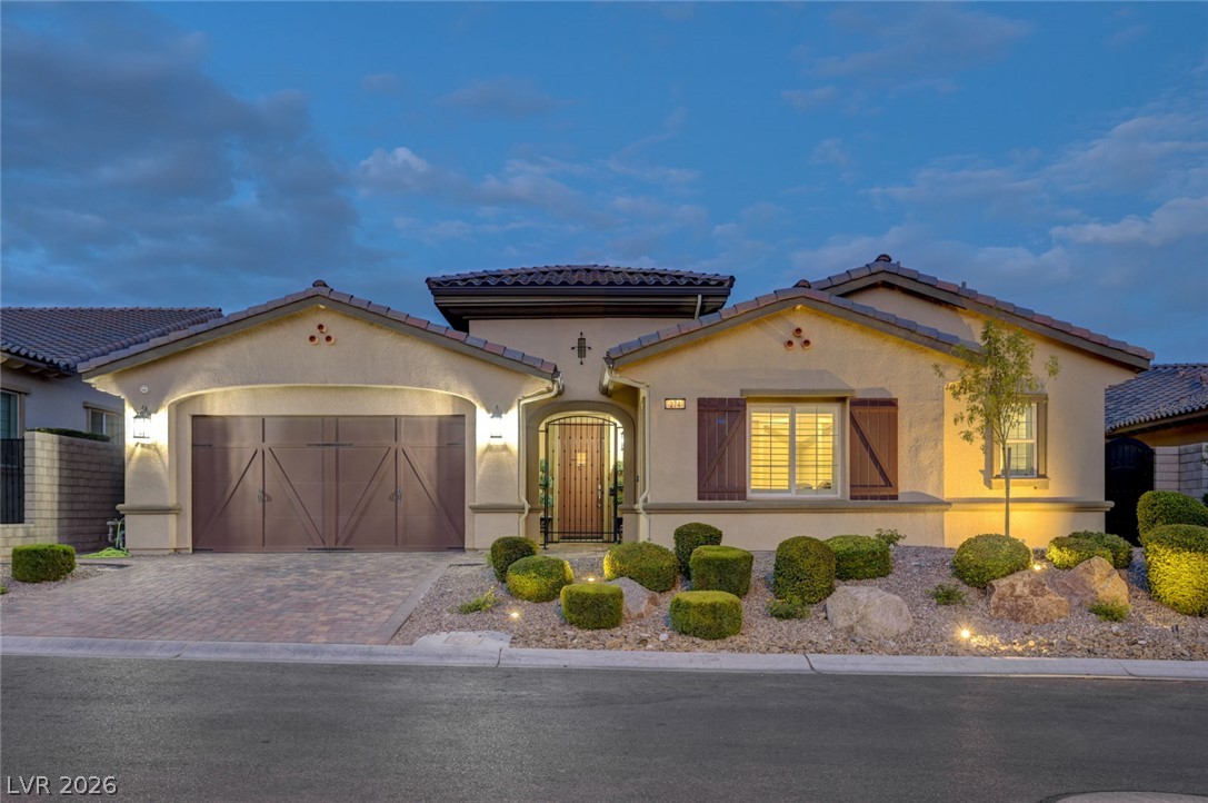 Photo 4 of 274 Evante Street