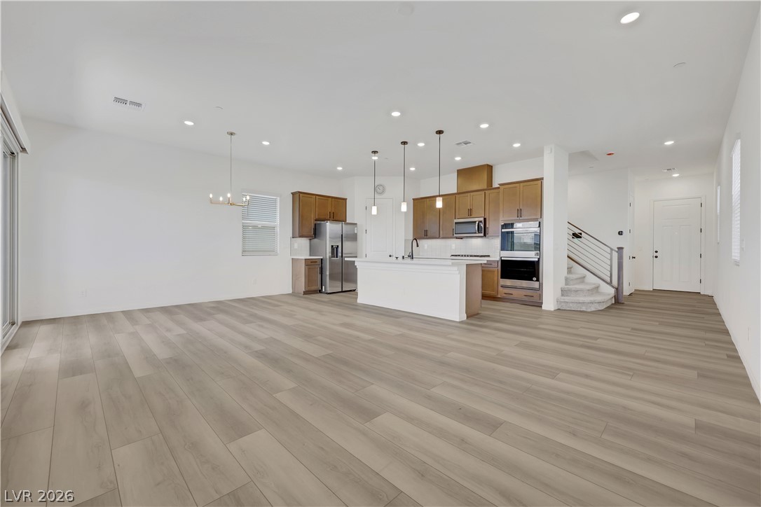 Photo 4 of 1570 Rock Kestrel Street