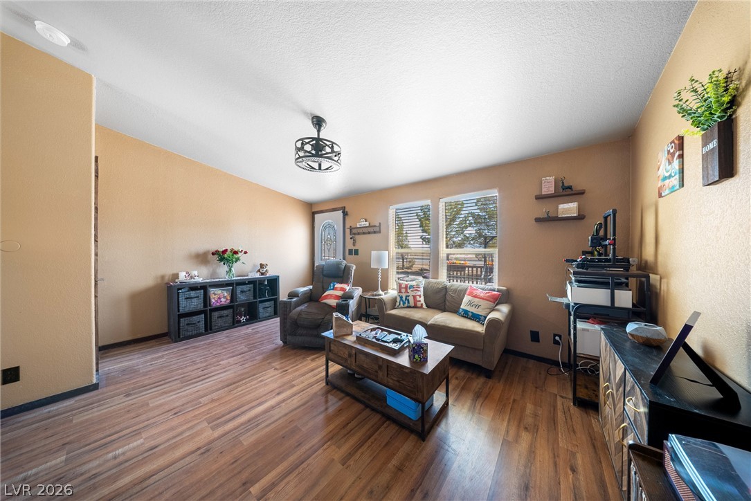 Photo 10 of 37, 2600 W Gamebird Road