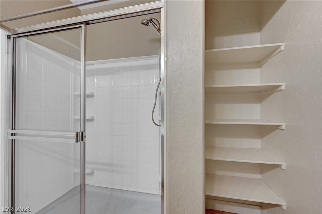 Photo 18 of 26, 4685 Apulia Drive #202