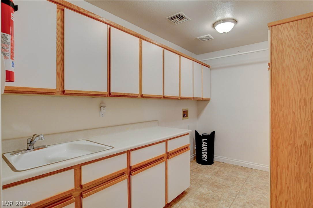 Photo 54 of 79, 2900 Hawksdale Drive