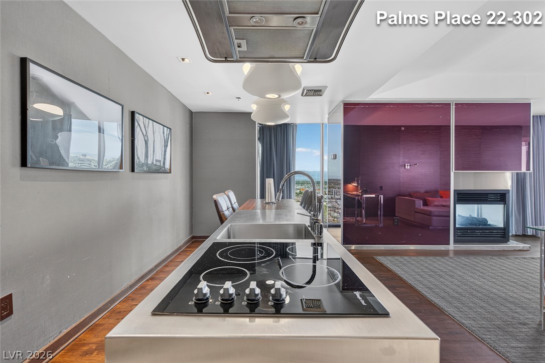 Photo 10 of 85, 4381 W Flamingo Road #2202_2204