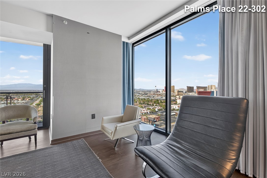 Photo 18 of 85, 4381 W Flamingo Road #2202_2204