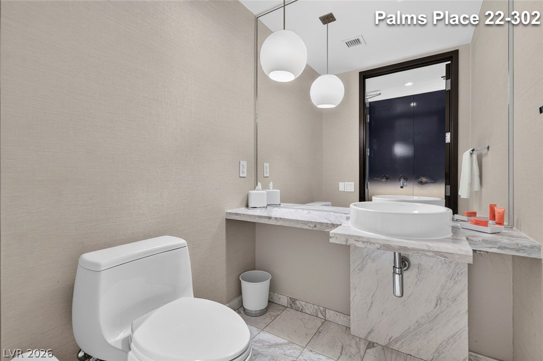 Photo 28 of 85, 4381 W Flamingo Road #2202_2204