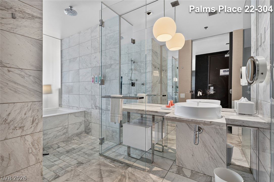 Photo 68 of 85, 4381 W Flamingo Road #2202_2204