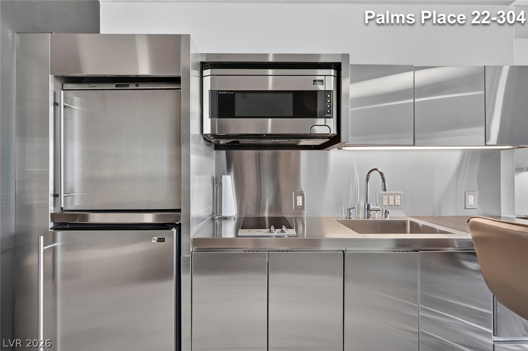 Photo 57 of 85, 4381 W Flamingo Road #2202_2204