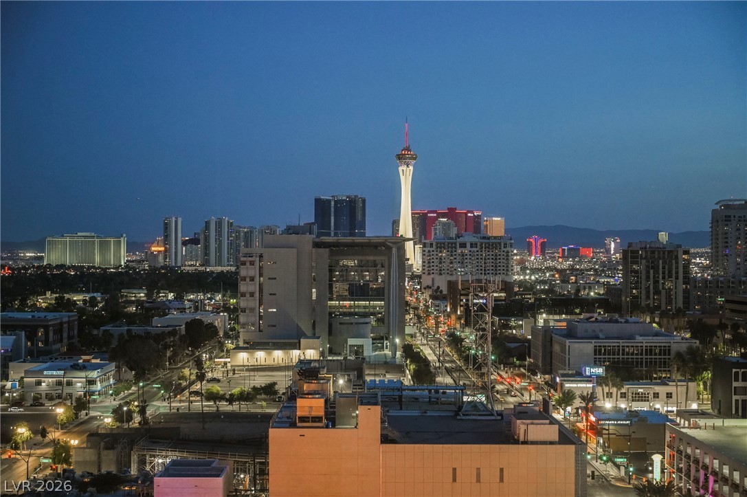 150 Las Vegas Boulevard #807, Las Vegas 89101