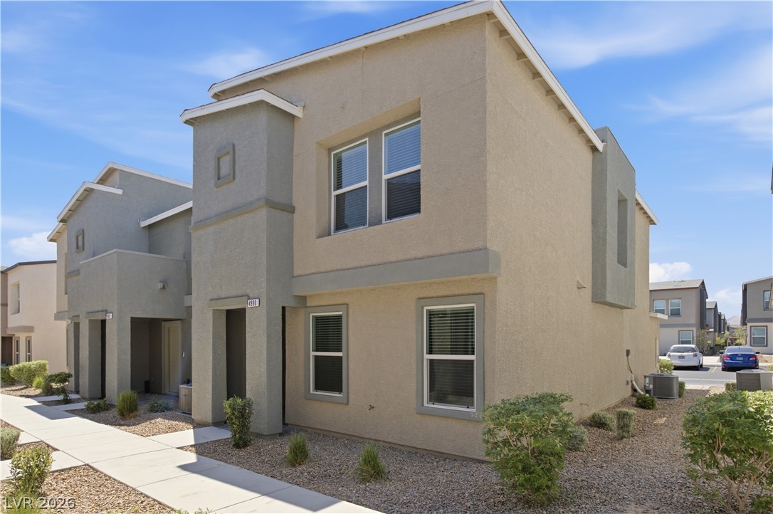 Photo 7 of 46, 4990 Pear Mesa Avenue