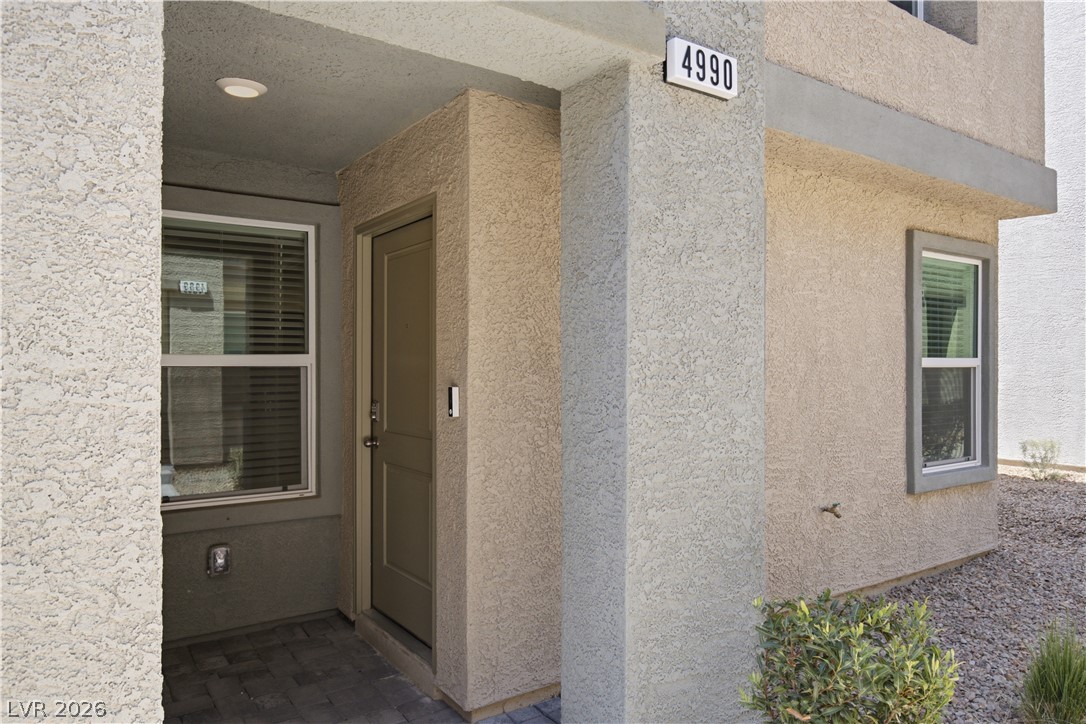 Photo 9 of 46, 4990 Pear Mesa Avenue