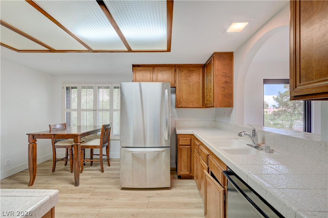 Photo 13 of 47, 2775 Durness Court