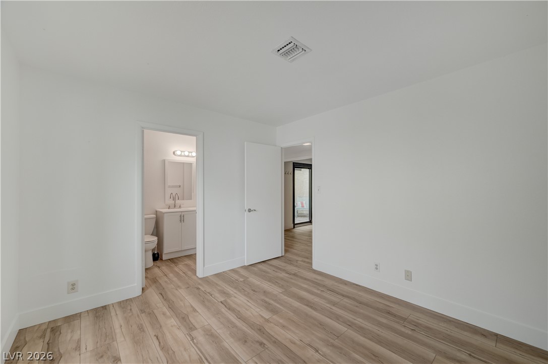 Photo 26 of 47, 2775 Durness Court