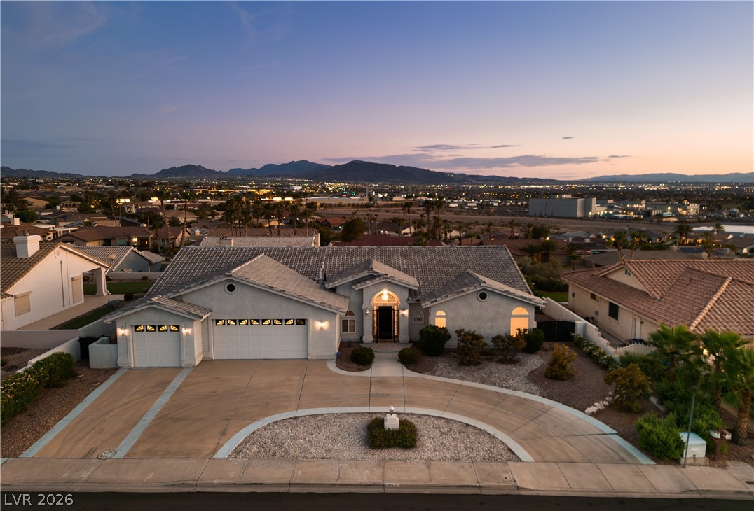 1052 Calico Ridge Drive, Henderson 89011