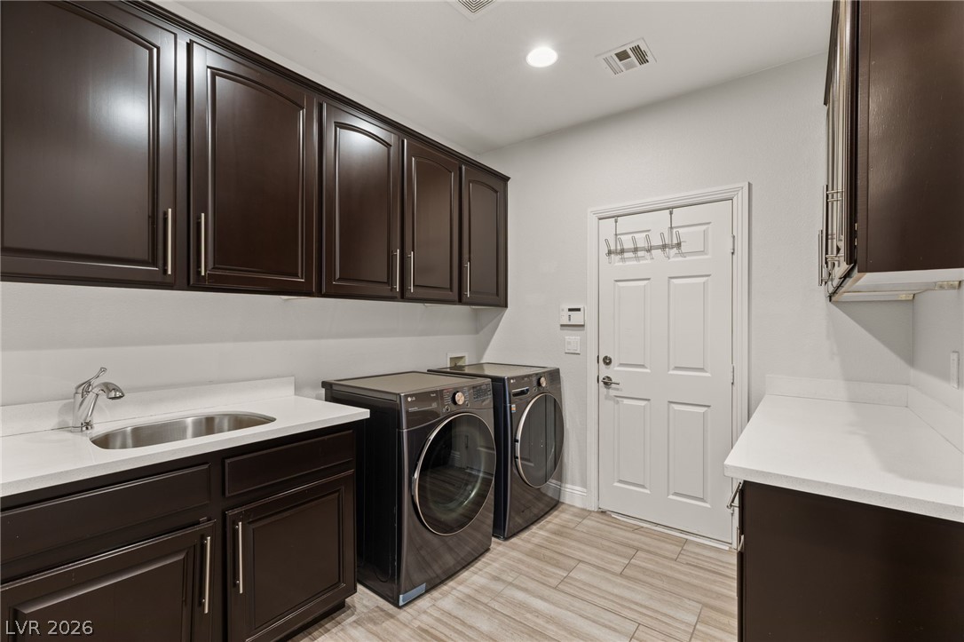 Photo 27 of 39, 11305 Golden Chestnut Place