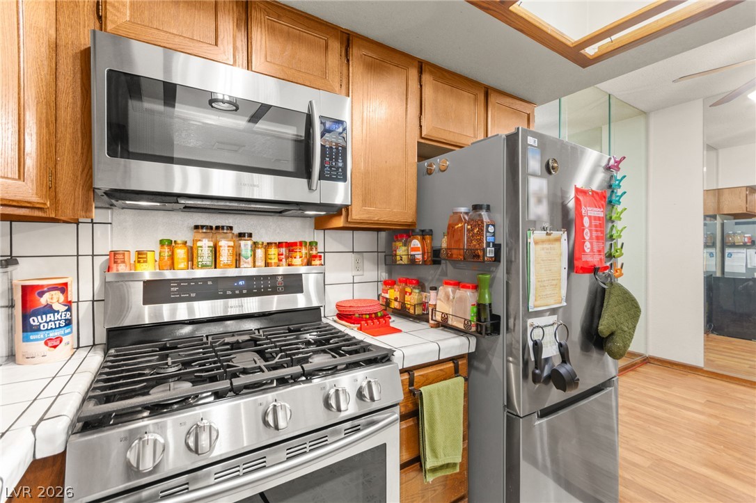 Photo 12 of 29, 1400 Santa Margarita Street #H