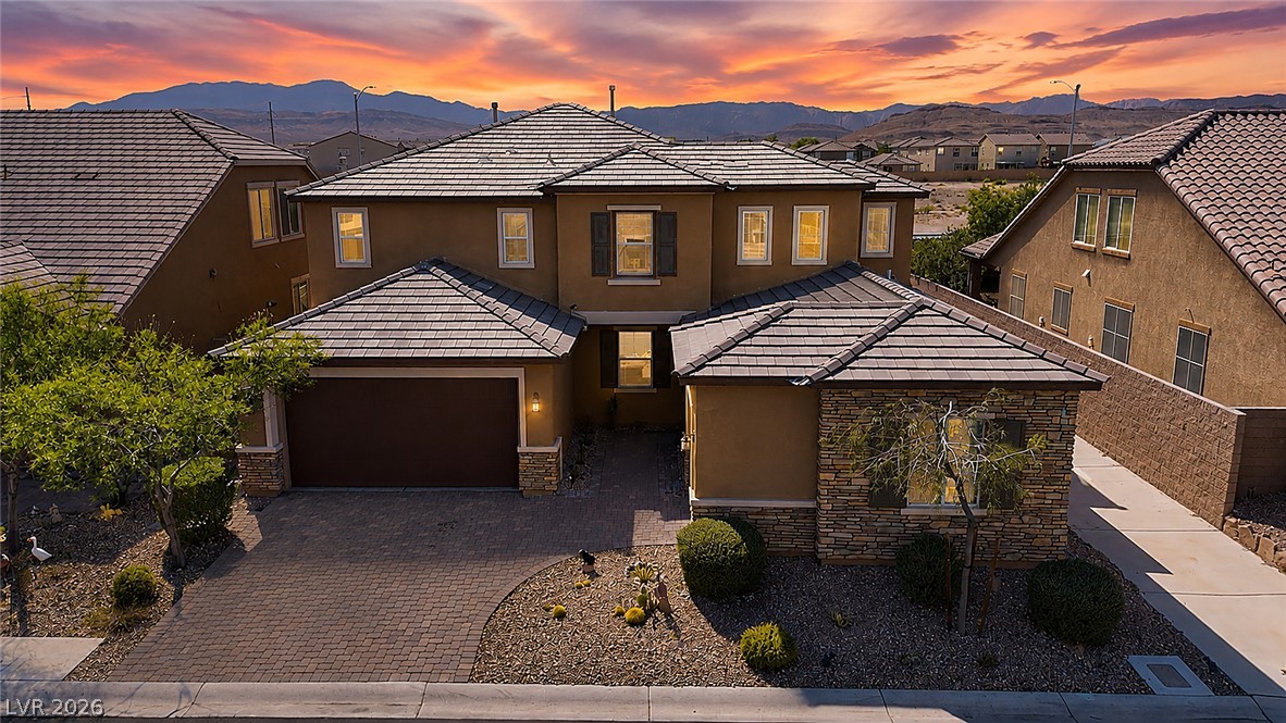 8767 Pinley Spring Street, Las Vegas