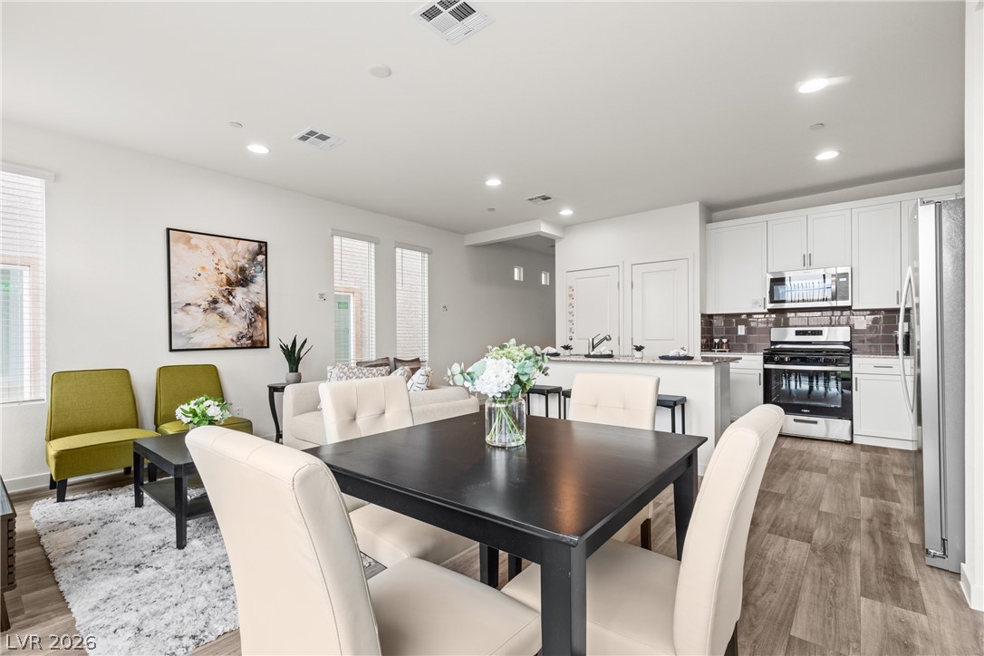 4932 Sweet Vesper Court, Las Vegas 89108