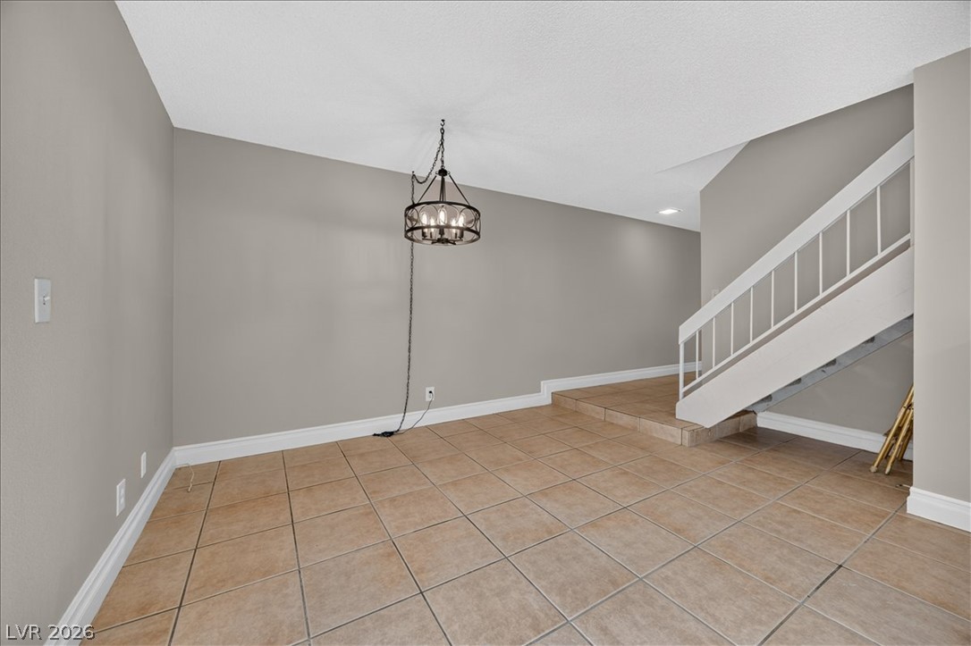 Photo 15 of 37, 4669 Kelly Barry Way
