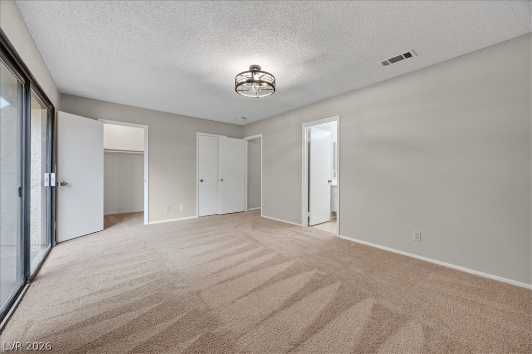 Photo 20 of 37, 4669 Kelly Barry Way