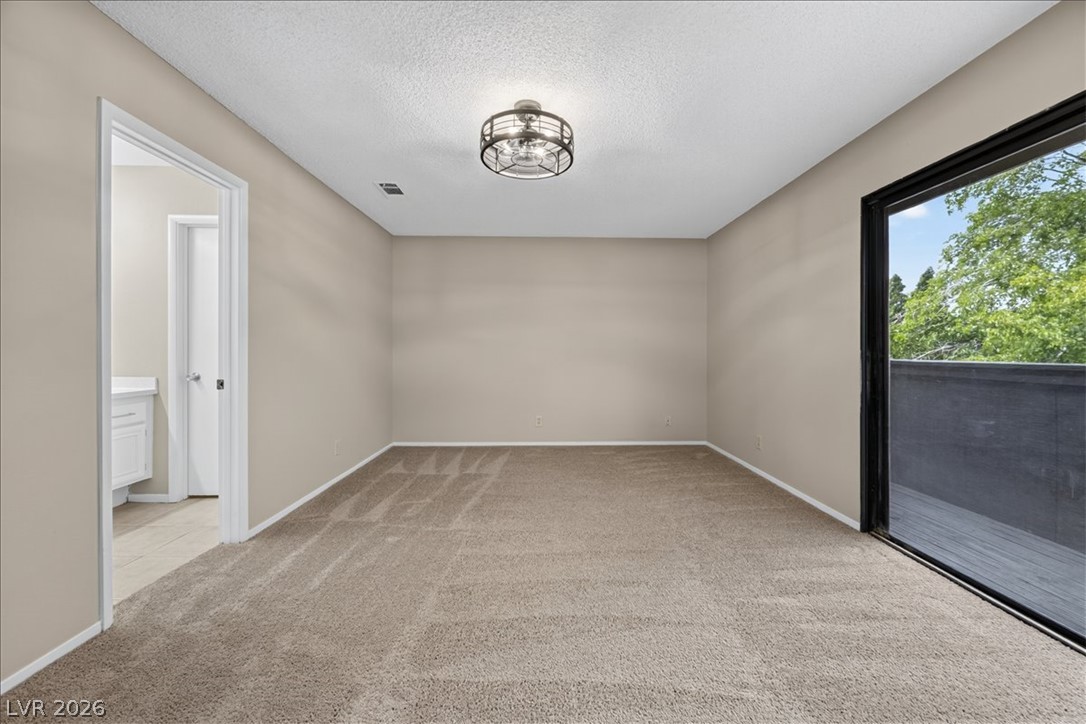 Photo 22 of 37, 4669 Kelly Barry Way
