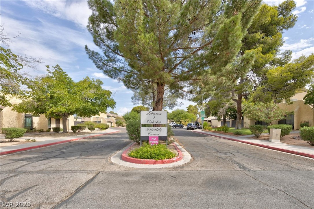 Photo 3 of 4669 Kelly Barry Way