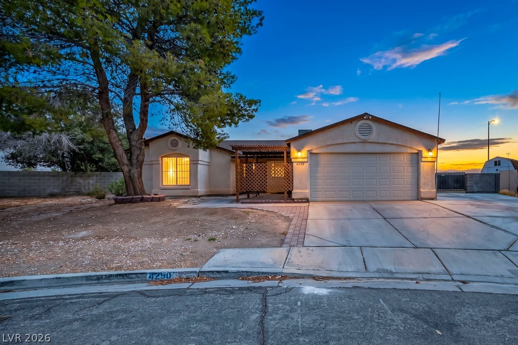 4290 Ripple River Avenue, Las Vegas