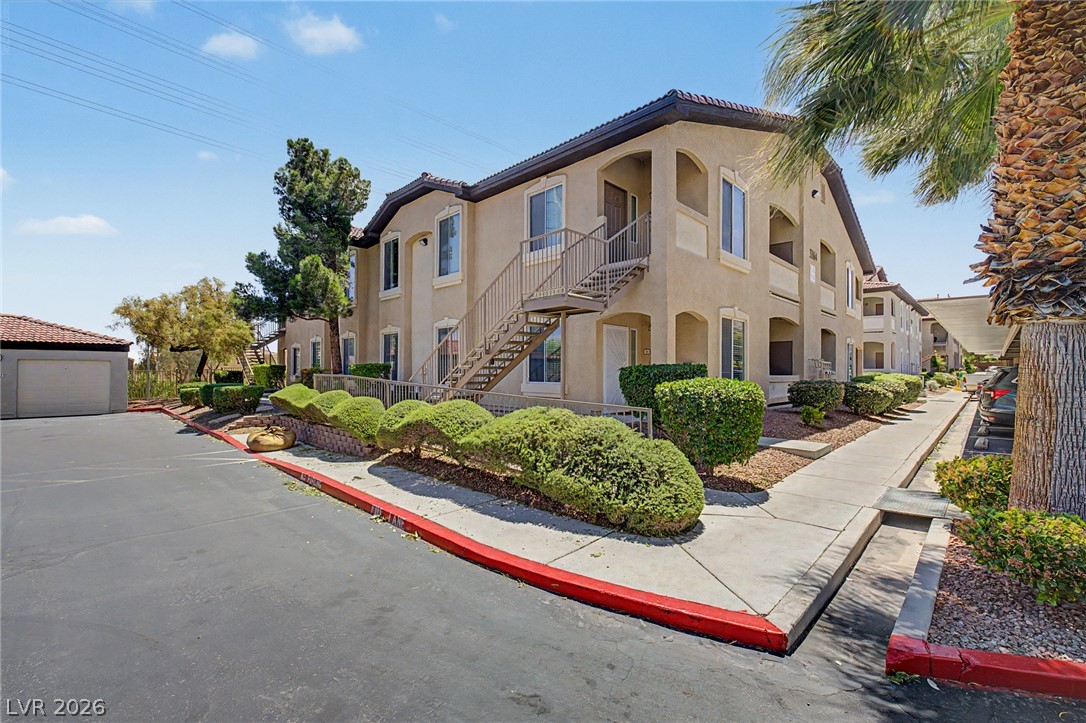 3364 Indian Shadow Street #203, Las Vegas 89129