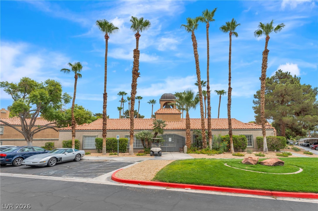 220 Mission Newport Lane #204, Las Vegas