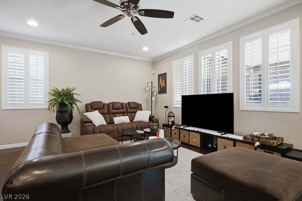 Photo 9 of 91, 7127 Elder Street