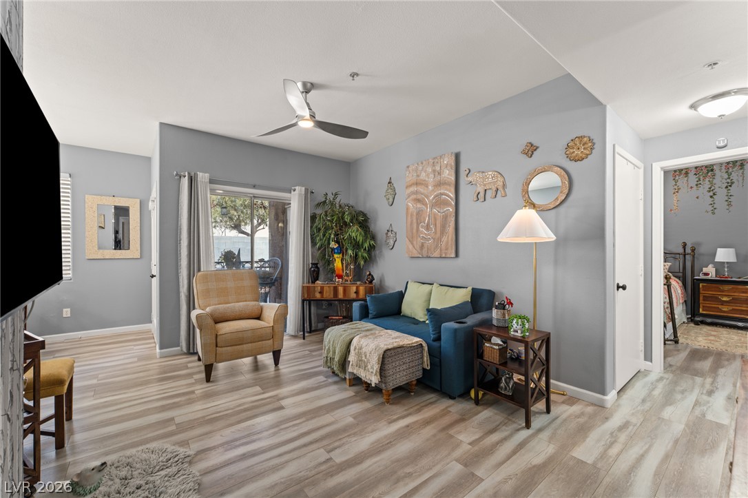 Photo 13 of 23, 9050 W Warm Springs Road #1099