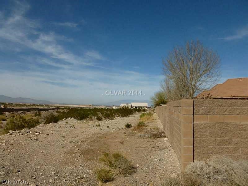 Photo 6 of 9, 0 Mullen Avenue