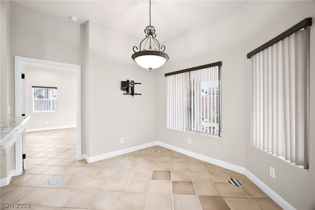 Photo 9 of 41, 824 Sandsprings Street