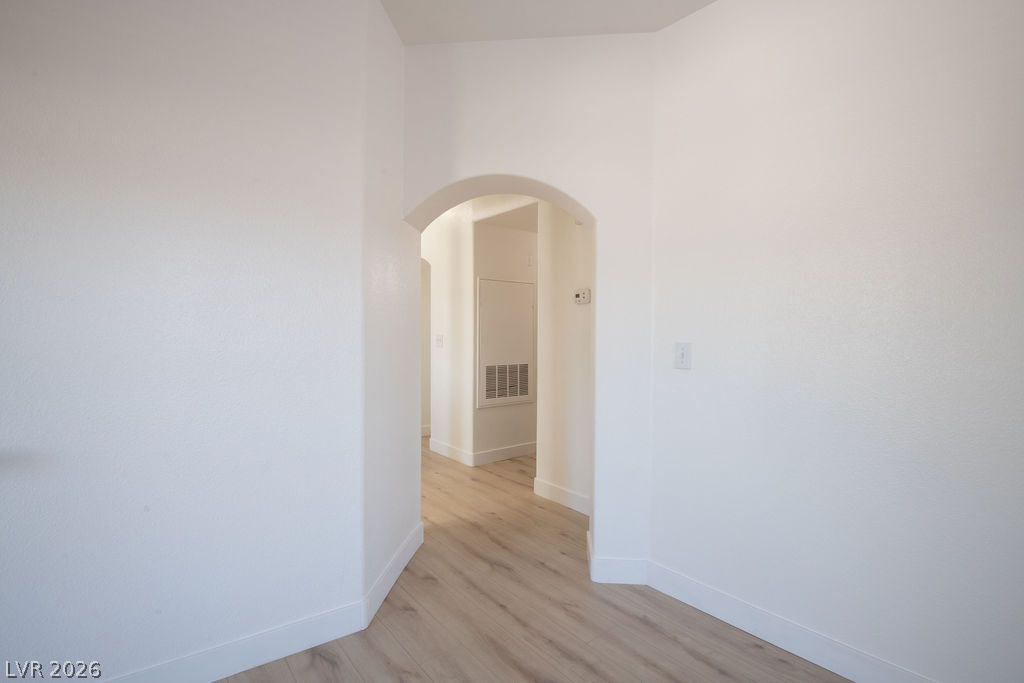 Photo 10 of 43, 2975 Bluegrass Lane #524