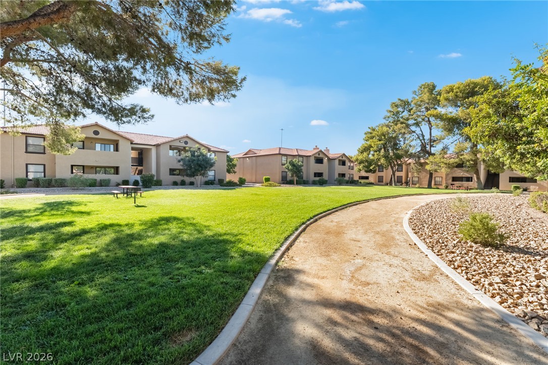 Photo 18 of 19, 2451 N Rainbow Boulevard #1003