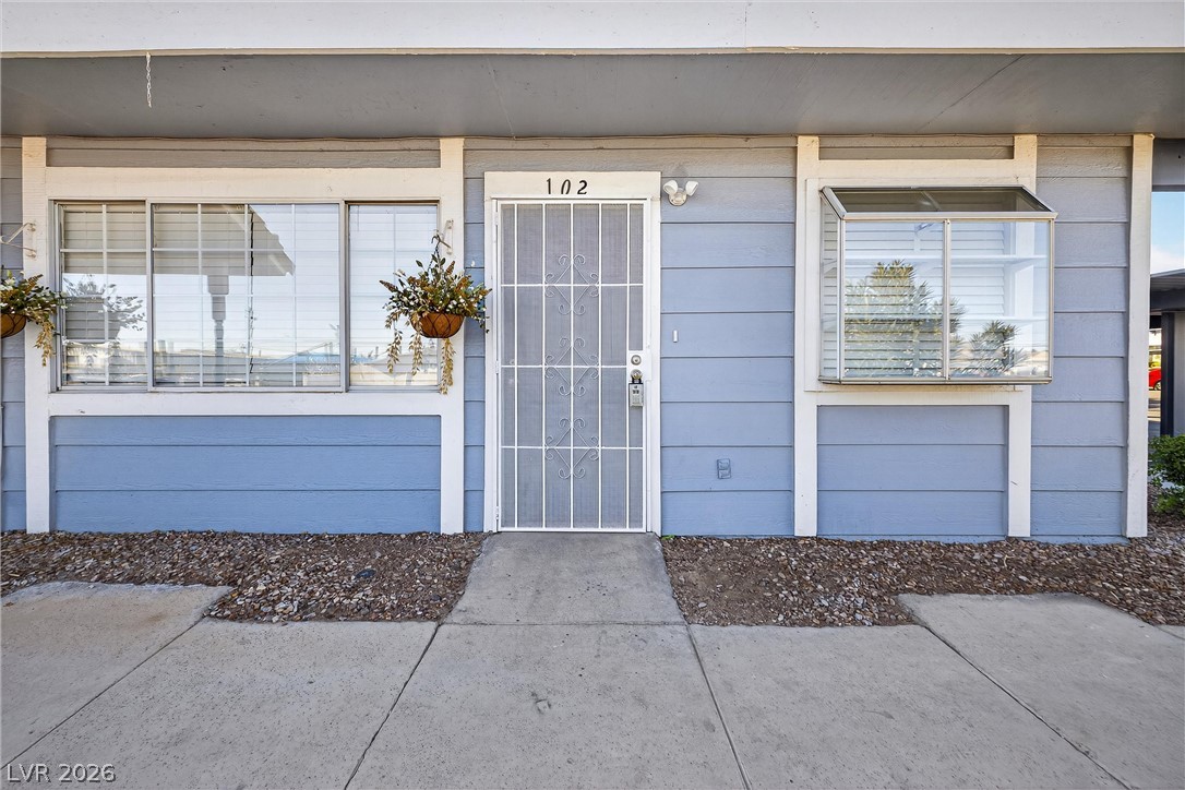 5330 Rod Court #102, Las Vegas 89122